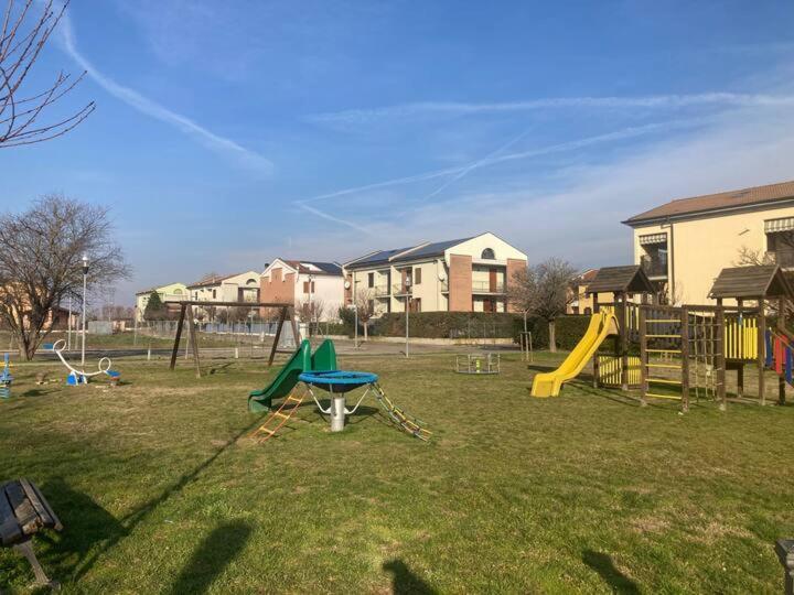 Residenza Borgo 9 Apartment Collecchio Luaran gambar